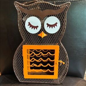 Brown and Orange Owl Metal Bird Feeder